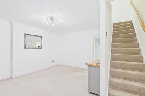 undefined, Wells Close, Mickle Trafford, CH2