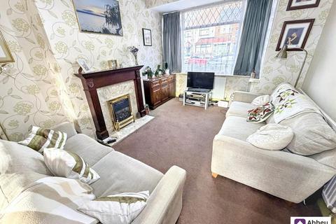 3 bedroom semi-detached house for sale, Bembridge Close, Leicester, LE3