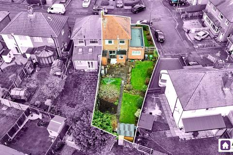3 bedroom semi-detached house for sale, Bembridge Close, Leicester, LE3