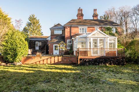 undefined, Hermitage Road, Kenley CR8