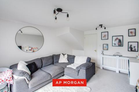 2 bedroom end of terrace house for sale, Richardson Drive, Amblecote, Stourbridge, West Midlands, DY8