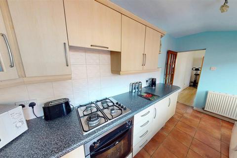 2 bedroom terraced house for sale, Grove Road, Walton le Dale, Preston