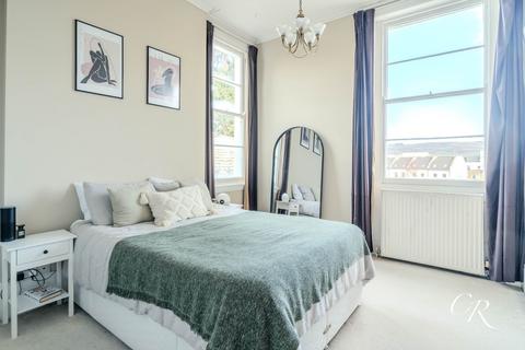 2 bedroom apartment for sale, Pittville Crescent, Cheltenham GL52
