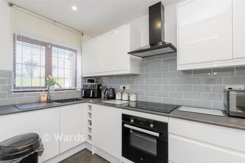 2 bedroom terraced house for sale, Resolution Close, Chatham ME5