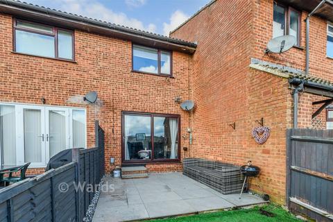 2 bedroom terraced house for sale, Resolution Close, Chatham ME5
