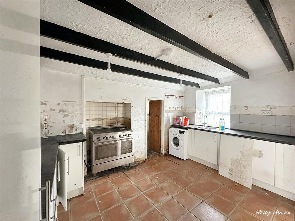 Image00103.jpg