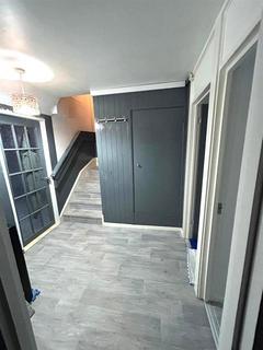 1 bedroom maisonette to rent, Melville Court, Chatham, Kent, ME4