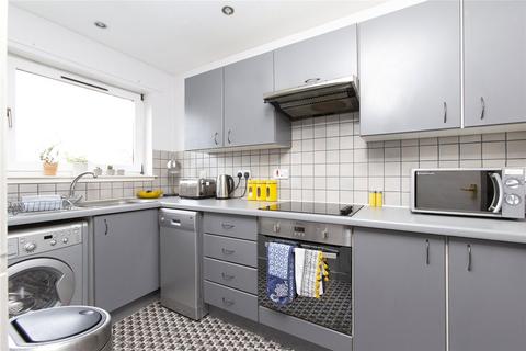 2 bedroom flat to rent, Timber Bush, Edinburgh, EH6