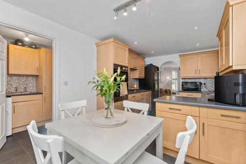 3 bedroom terraced house for sale, Templeton Drive, Fearnhead, WA2