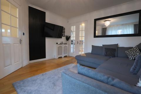 3 bedroom end of terrace house for sale, Lammermuir Way, Airdrie ML6
