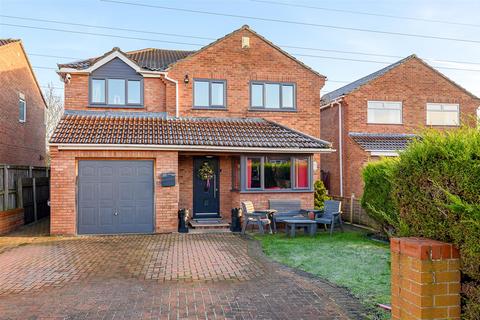 5 bedroom detached house for sale, Wensleydale Drive, Osbaldwick, York, YO10 3PH