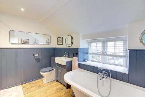 2 bedroom cottage for sale, 8 Ingram Street, Malmesbury