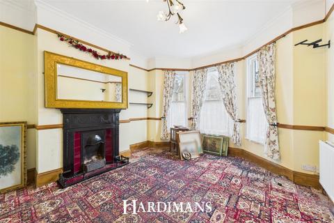 5 bedroom terraced house for sale, London Road South, Lowestoft
