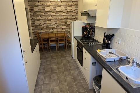 3 bedroom cottage for sale, Northorpe Lane, Mirfield WF14