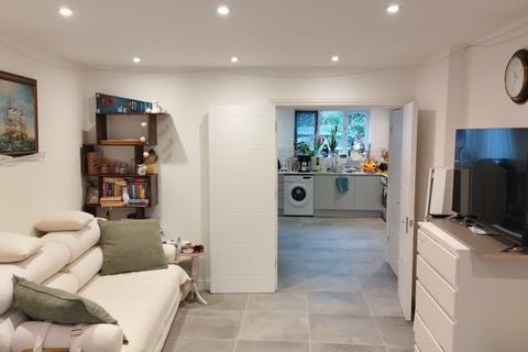 2 bedroom end of terrace house for sale, Blackborne Road, Dagenham RM10