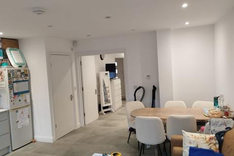 2 bedroom end of terrace house for sale, Blackborne Road, Dagenham RM10