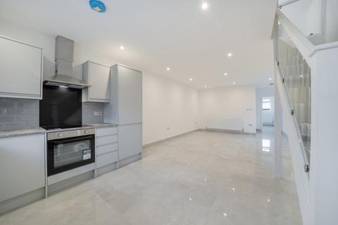 undefined, Cudas Close, Surrey KT19