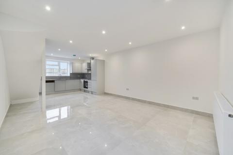 undefined, Cudas Close, Surrey KT19
