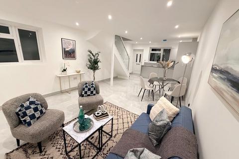 undefined, Cudas Close, Surrey KT19