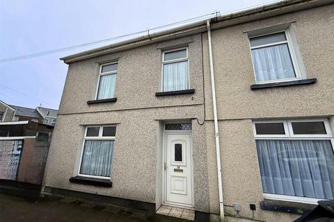 3 bedroom end of terrace house for sale, Llewelyn Street, Aberdare CF44