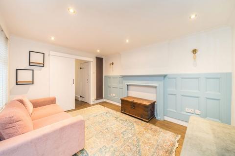 undefined, Russell Road, London SW19