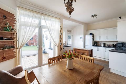 2 bedroom terraced house for sale, Sandown Drive, Herne Bay