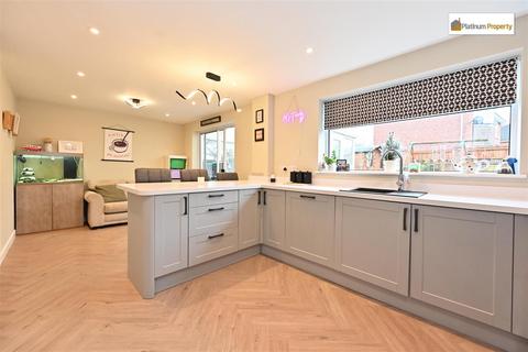 4 bedroom detached house for sale, Picasso Rise, Stoke-On-Trent ST3
