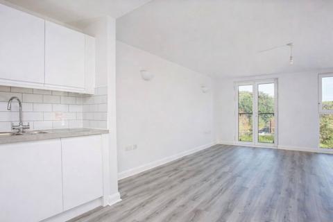 undefined, Summer Place, Berkshire RG42