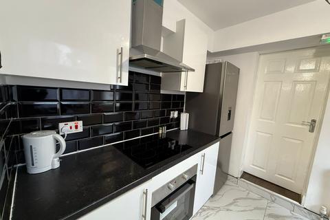 undefined, Chapel Road, Hounslow TW3