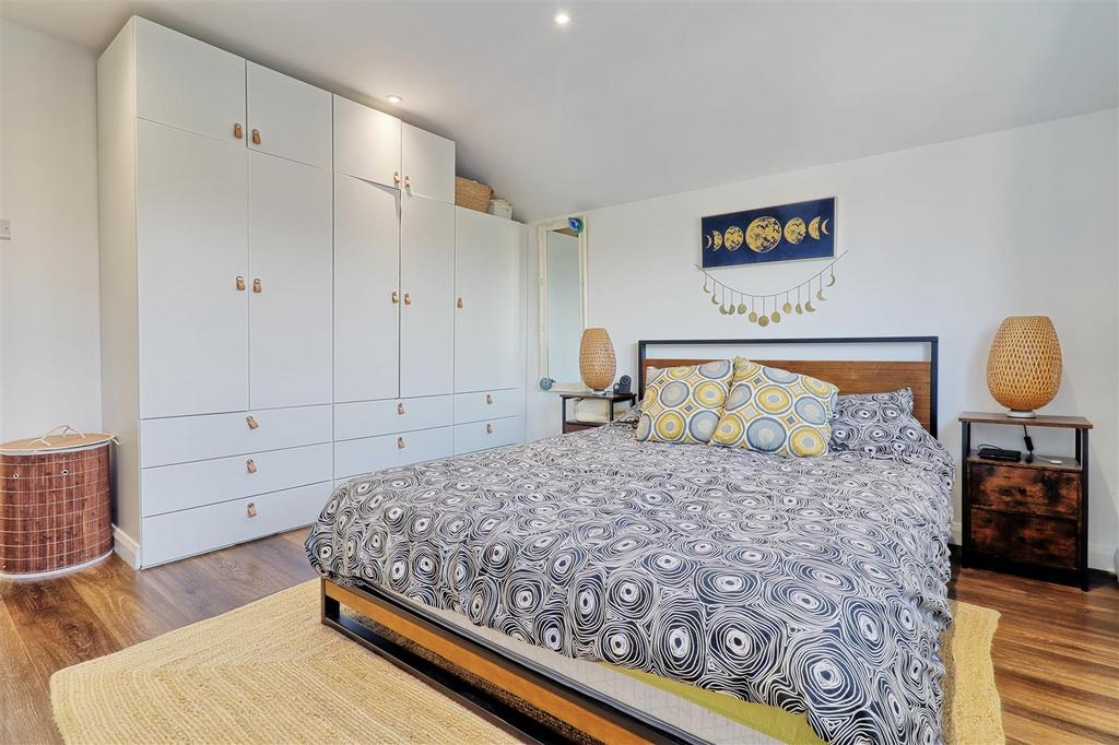 Bedroom 1 - 2.jpg