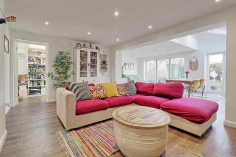 3 bedroom semi-detached house for sale, Bridewell Road, Cambridge
