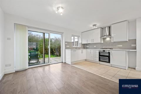 3 bedroom terraced house for sale, Robin Hood Way, Greenford, Middlesex, UB6