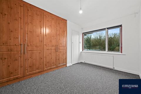 3 bedroom terraced house for sale, Robin Hood Way, Greenford, Middlesex, UB6