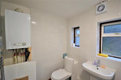 3 bedroom terraced house to rent, Acacia Road, London E17