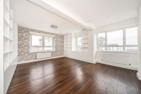 2 bedroom flat for sale, Springfield Grove, London SE7