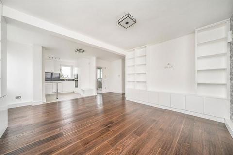 2 bedroom flat for sale, Springfield Grove, London SE7