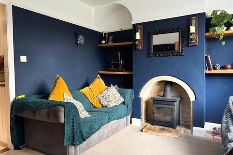 3 bedroom end of terrace house for sale, Luxfield Road, Warminster