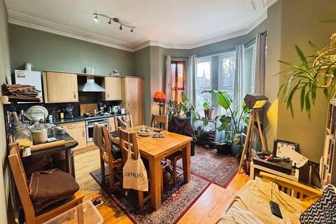 1 bedroom flat for sale, Demesne Road, Whalley Range, Manchester, M16