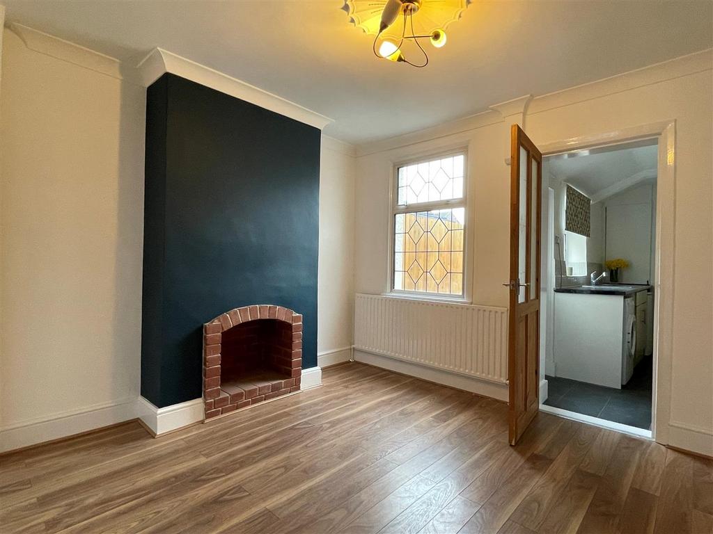 Dining Room.jpg