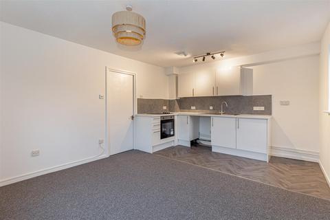 1 bedroom apartment for sale, Badger Gardens, Worcester