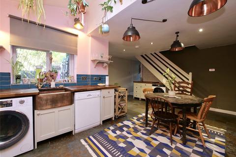 2 bedroom end of terrace house for sale, A characterful two-bedroom cottage in the heart of Pensford
