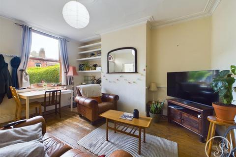 2 bedroom terraced house to rent, Haddon Place, Leeds
