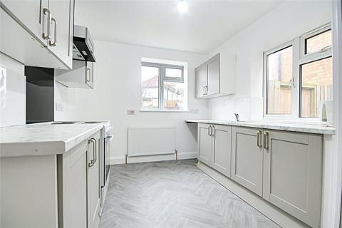 2 bedroom maisonette to rent, Hertford Road, Enfield, Middlesex, EN3