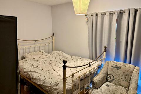 2 bedroom terraced house for sale, Boughton Green Road, Kingsthorpe, Northampton NN2