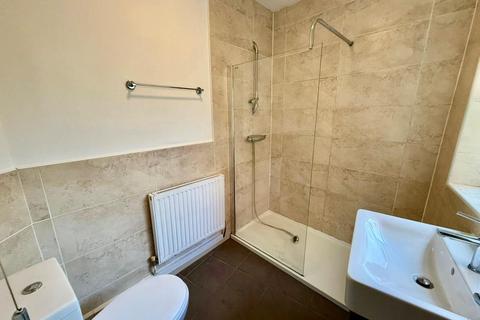 2 bedroom terraced house for sale, Boughton Green Road, Kingsthorpe, Northampton NN2