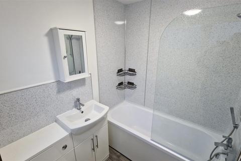 undefined, Avon Drive, Congleton
