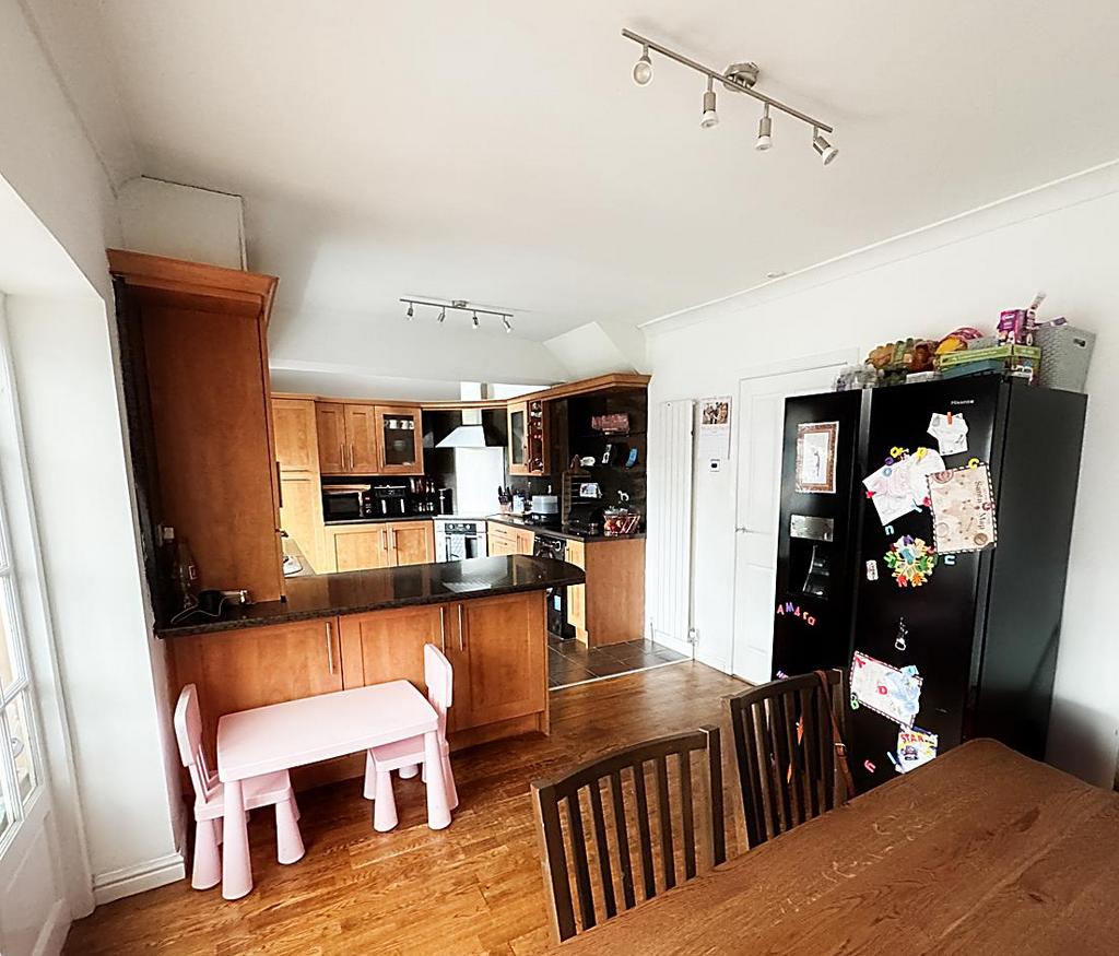 Extended Dining Kitchen
