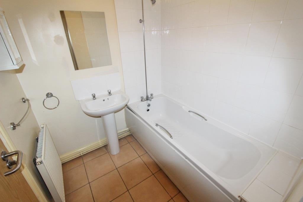 Bathroom (1024x683).jpg