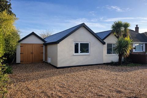 3 bedroom bungalow for sale, Danehurst New Road, Tiptoe, Lymington, SO41