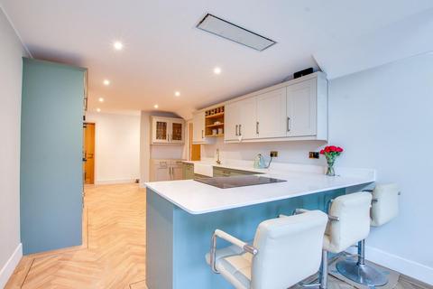 3 bedroom bungalow for sale, Danehurst New Road, Tiptoe, Lymington, SO41